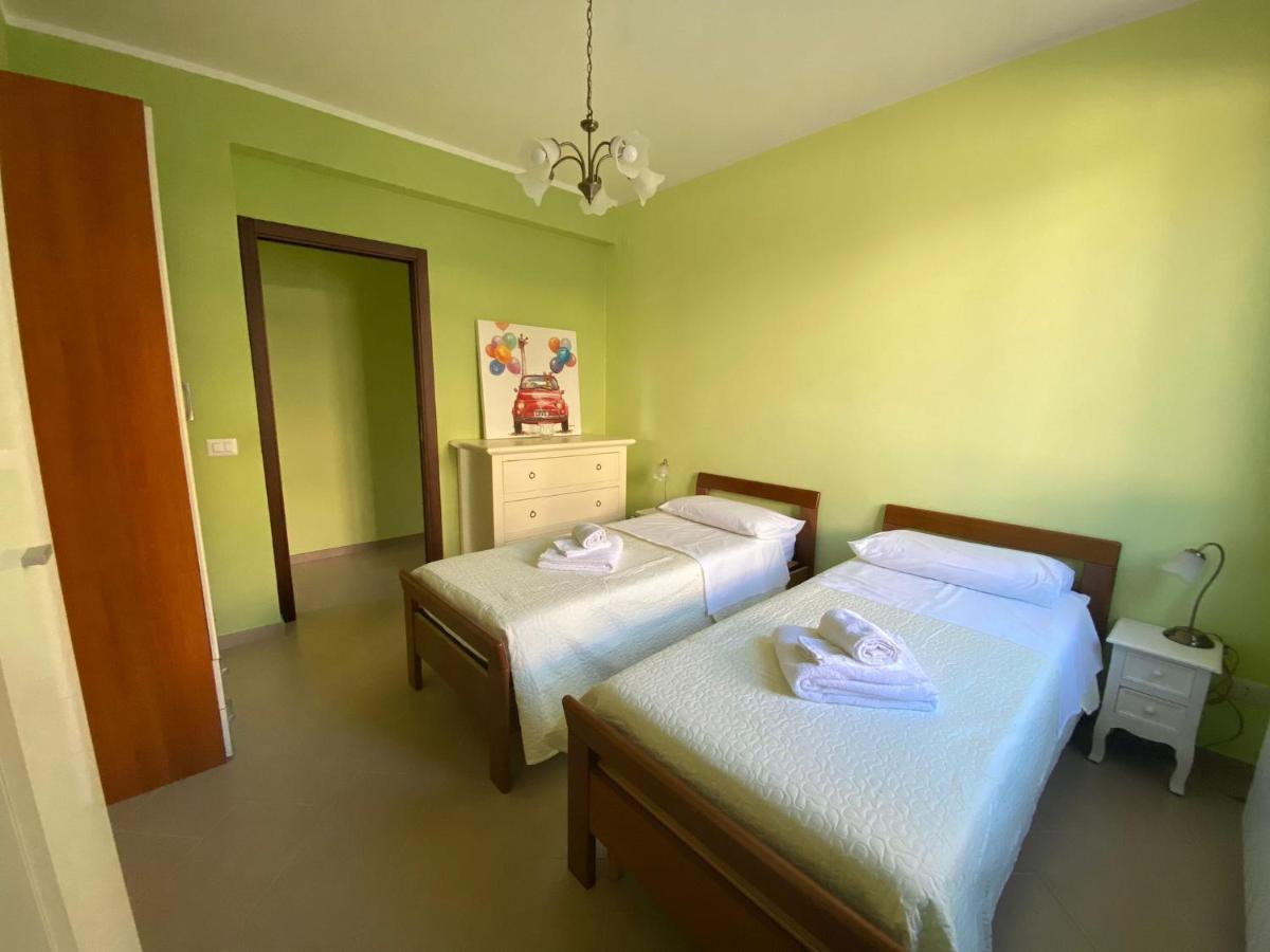 Villa Delle Pomelie Изола-делле-Феммине Экстерьер фото