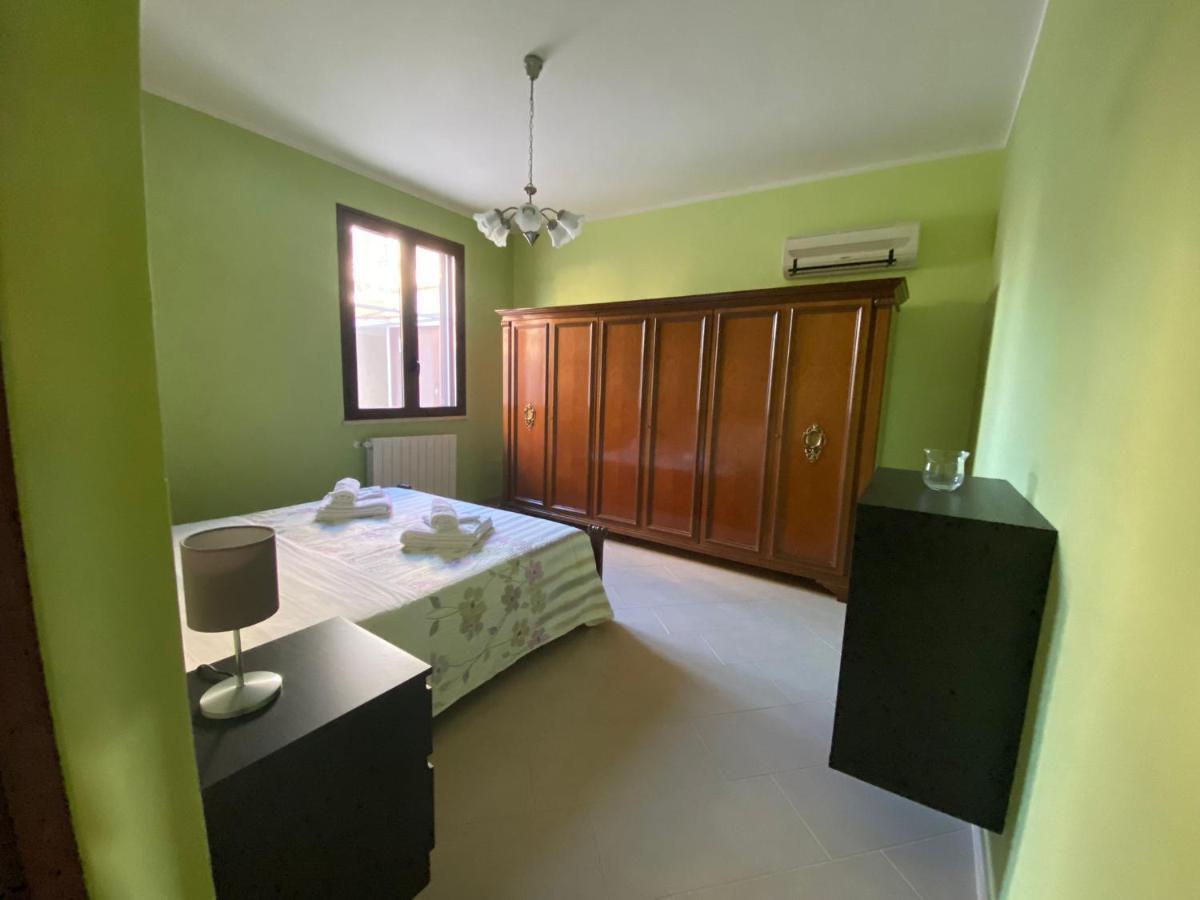 Villa Delle Pomelie Изола-делле-Феммине Экстерьер фото